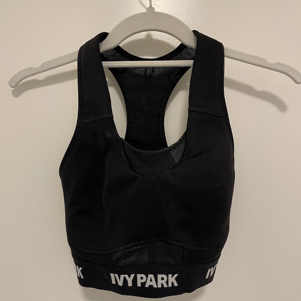 Ivy Park Logo Soft Touch Sports Bra Black Athletic Running Stretchy